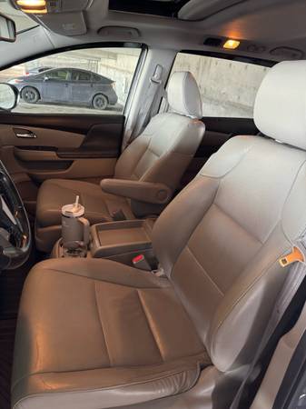 2017 honda Odyssey exl - $13,500 (Sunset)63624059805953121