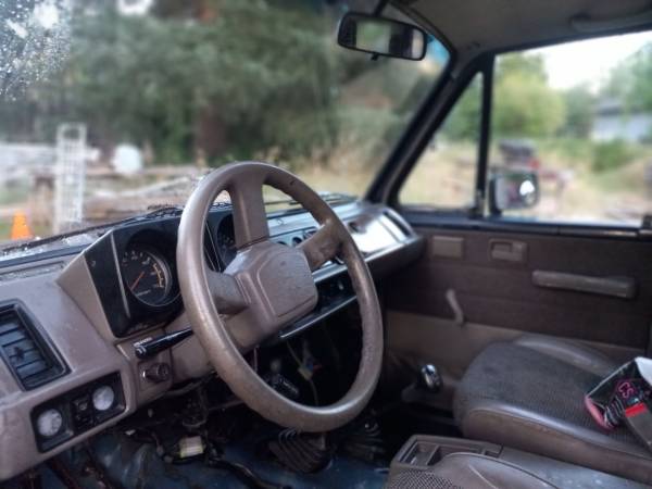 1989 Isuzu Trooper 4wd REDUCED AGAIN!!!  MUST SELL TODAY!! - $2,495 (Olympia)63473501886337123