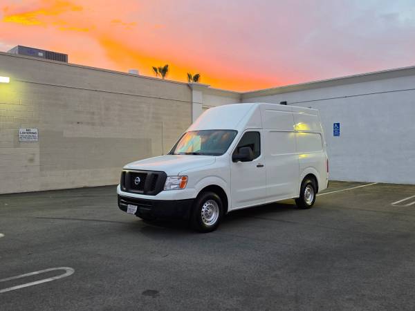 2015 Nissan NV2500 High Roof