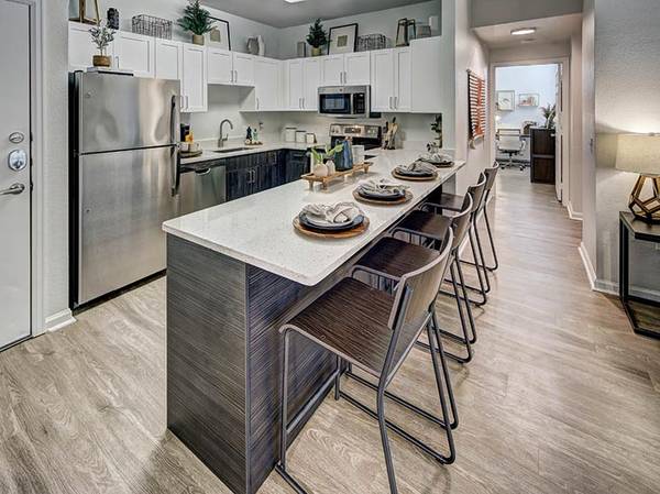 University Village Sublet (dec-jul) 1