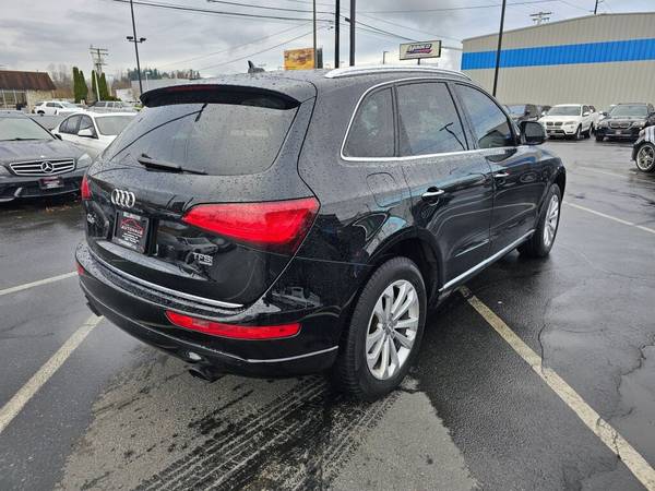 2015 Audi Q5 Premium Plus - $12,999 (Pre-Owned Luxury)63623174479617124