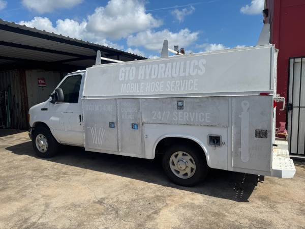 2006 Ford E-350