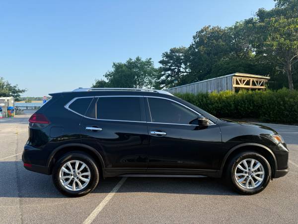 ✅ 2019 Nissan Rogue SV ✅ - $13,990 (Norfolk)63621650758275124