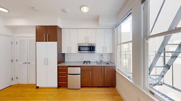 $1,845 / 183ft2 - Compact Studio - Updated Kitchen! Unit #303 (tenderloin)63936606249475120