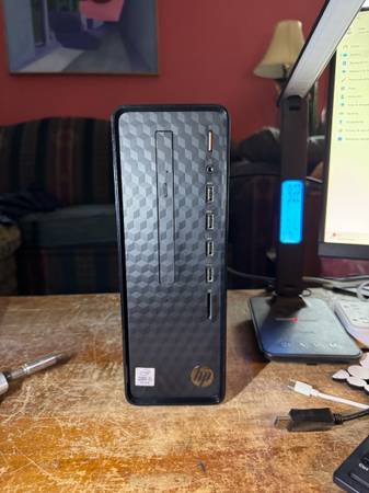 HP Slim Desktop 501, Windows 11 1