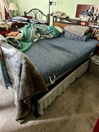 Queen size sleep number bed with tilt frame 1