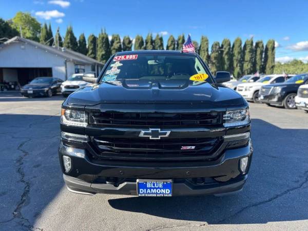 2017 Chevrolet Silverado 1500 Crew Cab - Financing Available! 1