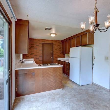 $2,995 / 3br - 1400ft2 - Lease-to-Own – Fixer Upper with Sweat Equity Opportunity! (5250 N Dahl Dr)63659711046529122