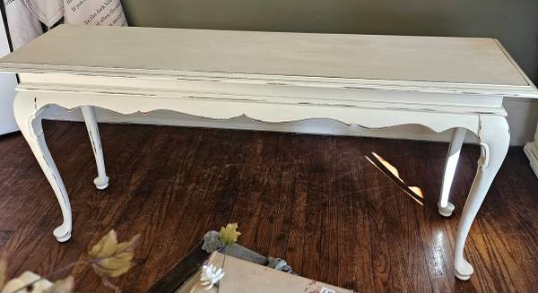 Shabby Chic Off White Sofa Table/Console Table 1