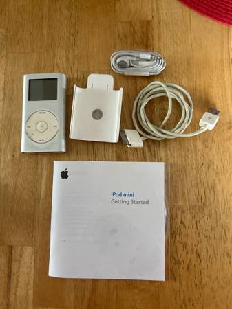 Apple iPod mini 4GB Silver - electronics - by owner - sale