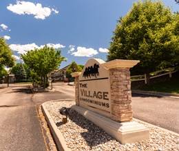 $1750.00 / 2br - 1123ft2 - Lovely 2 BR - 2 BA in gated community63658264156419120
