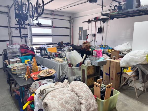 Multi-family Moving Sale 1