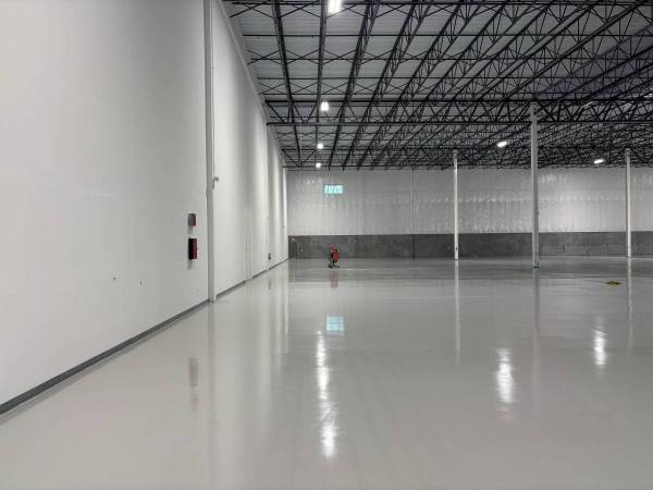 $450 / 500ft2 - Affordable, Flexible Warehouse Space for Rent Along I-93 (#1921)63656196070145122