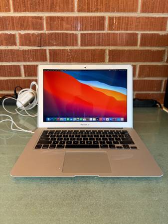 Apple MacBook Air 1
