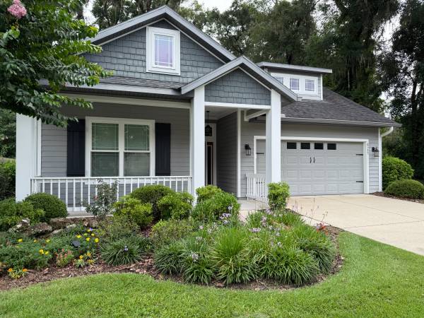 $2,400 / 3br - 1580ft2 - Gorgeous Craftsman in Finley Woods! (6389 SW 48th Dr Gainesville, FL)63822865147779120