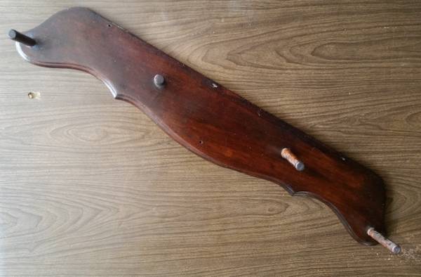 Nice Coat Hat Wall Rack Rustic Farm House wood pegs Original CAN MAIL 1