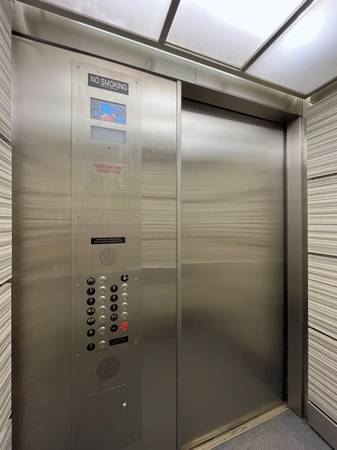 $2,652 / 2br - 778ft2 - Fully renovated with a lanai (Punahou and Young)63939788356098121