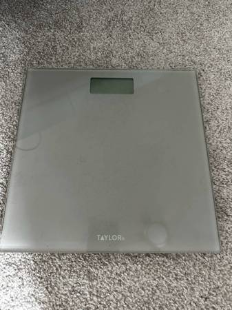Digital weighing scale 1