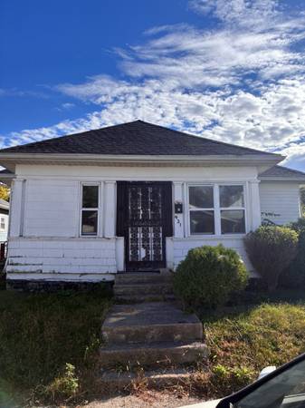 $65,000 / 2br - 1280ft2 - Off-Market Kokomo Fix & Flip! (46901) (Kokomo)64288216492674120