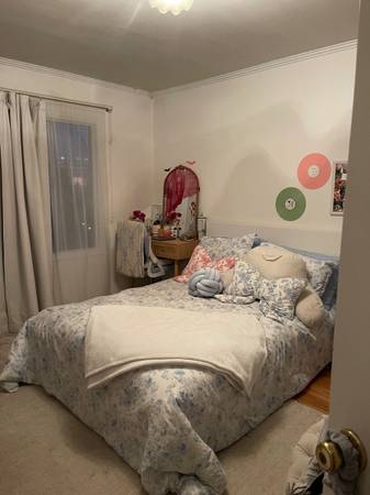 Master Bedroom in a House Available for a Sublet, girls only! 1