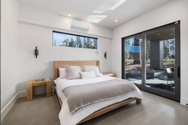 $12,000 / 4 habitaciones - Fairway Vistas en Grays Crossing - Alquiler de esquí disponible (Truckee)63288219665027123