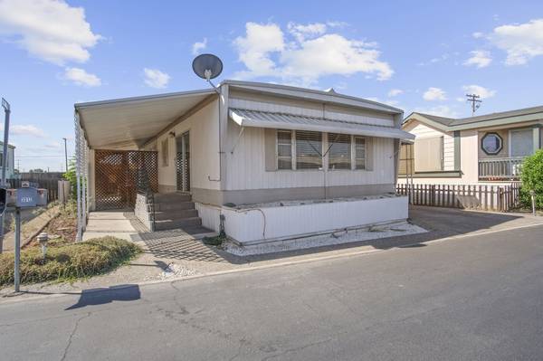 $55,000 / 2br - 1060ft2 - Mobile home for Sale (Ceres)63970307877891121