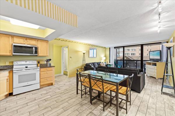 $1,300 / 3br - 1212ft2 - 3BR Oceanfront Winter Rental (Ocean City)63806863048323121