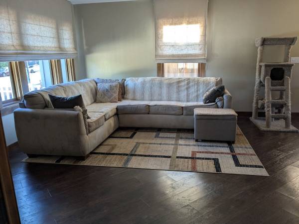 $1,300 / 1br - 144ft2 - Habitación en alquiler – Cottage Bungalow acogedor (zona Banana Belt) (Santa Cruz)63667941683201120