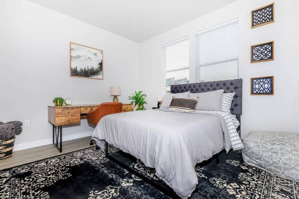 $1,505 / 1br - 577ft2 - Urban-chic living near green trails & community gardens 🌿 (9425 Twenty Mile Rd, Parker, CO)63973356556675124