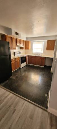 $650 Clearwater ROOM for a good vibe person (downtown clearwater)63991224671235122