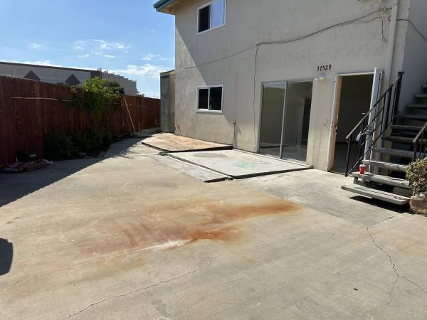 $2,500 / 2br - 960ft2 - $2,500 - 960 sqft - 2Bd/1Ba ground unit of a duplex for rent. SEC 8 OK (fremont / union city / newark)64000756302338121