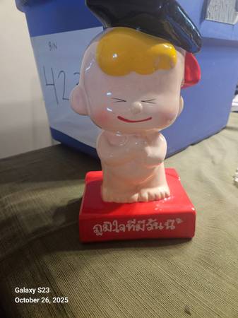 GRADUATION CERAMIC BANK JAPANESE PRE-OWNED 1