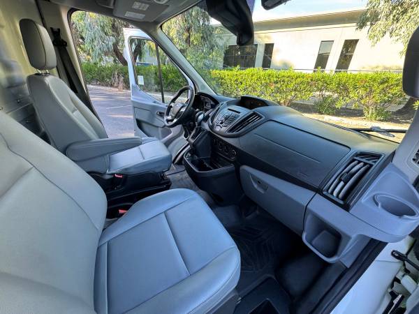2019 Ford TRANSIT 250 MED - Photo 14