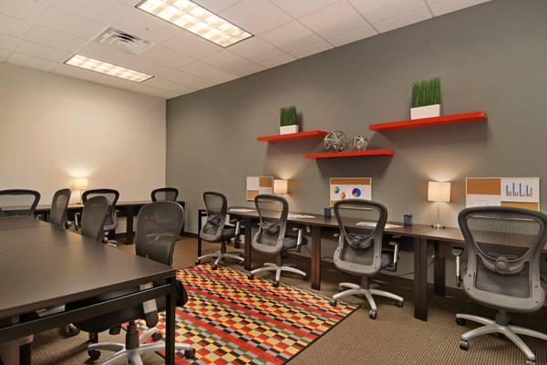 $389 Affordable Co-Working Space! (West Palm Beach)63379685672577121