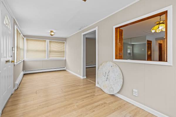 Whole House 2 Bedroom Rental Long Beach - apts/housing for rent