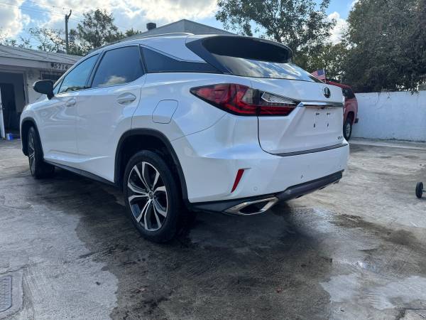 2018 Lexus RX 350 F sport pristine condition two tone interior - $24,500 (Kings Highway)63618007190531124