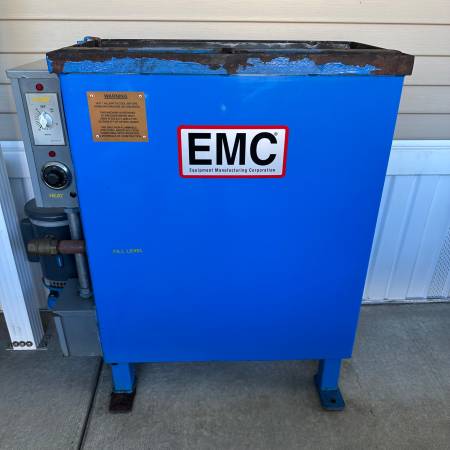 EMC JetSink Automatic Parts Washing Cabinet 1