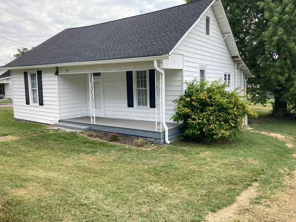 $1700.00 / 3br - 1511ft2 - Three Bedroom Two Bath Home63677025228931120