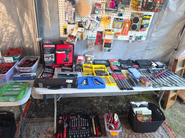 Yard sale photo
