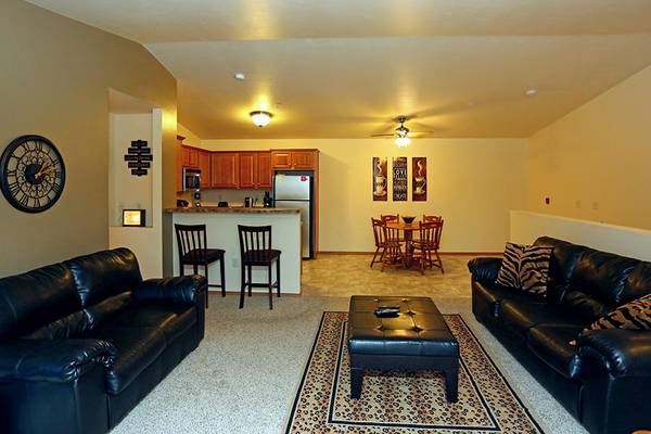 $1,715 / 2br - 1067ft2 - Pre-3-Hillside Estates-1 & 2B/R - Heat & Trash Incl!! (Grafton)63813312307971122