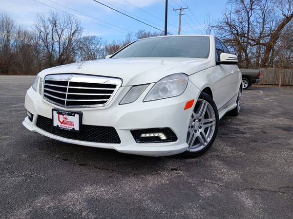 2011 MERCEDES BENZ E 350 - $5,999 (BEACH PARK, ILLINOIS)63619111679107120