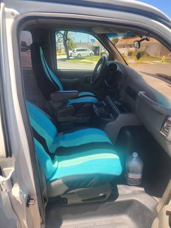 2000 Chevrolet Express 3500 - $5,400 (Huntington Beach)63623854520323124