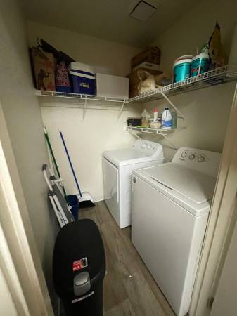 $1,148 / 2br - Room for Rent in Townhome (Raleigh Hills)63831606142849121