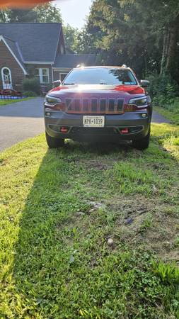 Jeep Cherokee Trailhawk Elite - $21,000 (Alexandria)63616470572033121