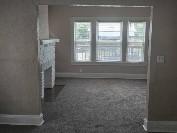 $950 / 2br - 2BR 1BA DN E146 Cerca de Mnt Pleasant63860362985731122