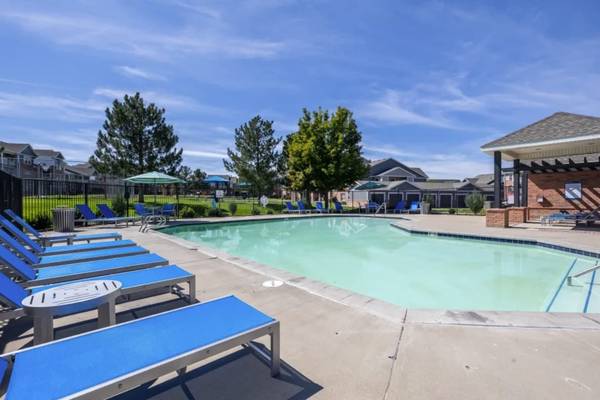 $2,065 / 3br - 1118ft2 - Techos Altos, Mantenimiento en el Sitio, Centro de Fitness (14406 E Fremont Ave, Englewood, CO)63844742631553120