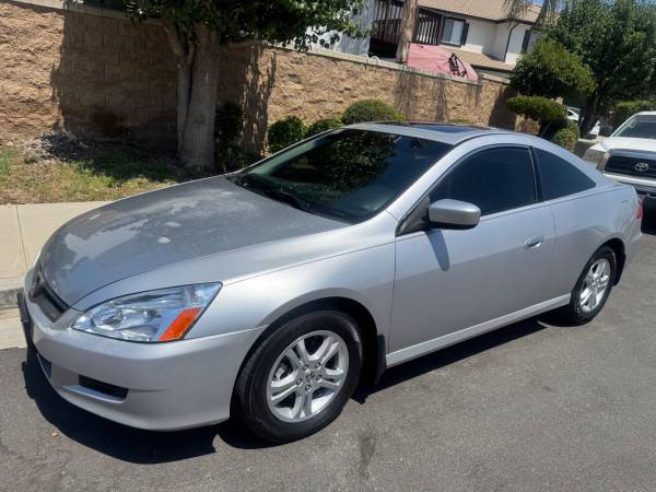 Selling 2006 Honda Accord EX-L Model Coupe Gas Saver One Owner Vehicle - $4,900 (Corona)63470894154369123