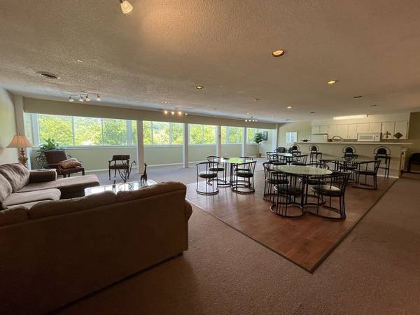 $1,165 / 2br - 1135ft2 - WHY WAIT!   LEASE TODAY (Chattanooga)63617452926465123
