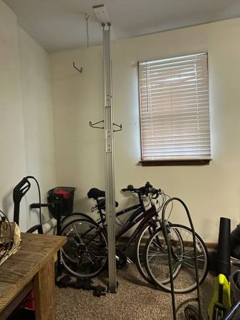 Vertical bike rack 1
