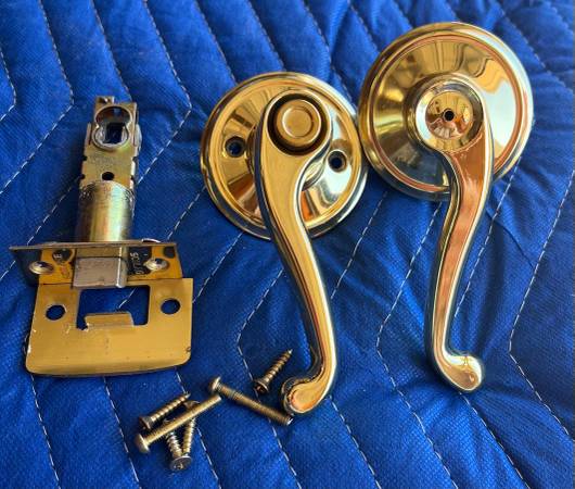 Schlage Door Handles- Polished Brass 1